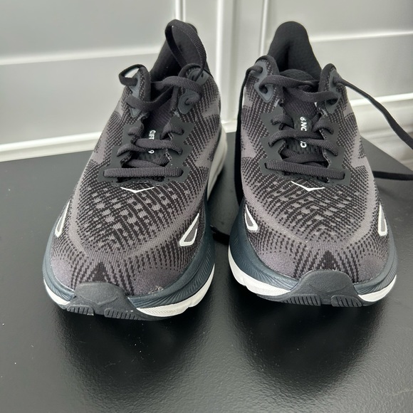 Clifton 9 running Black/white - Picture 2 of 6